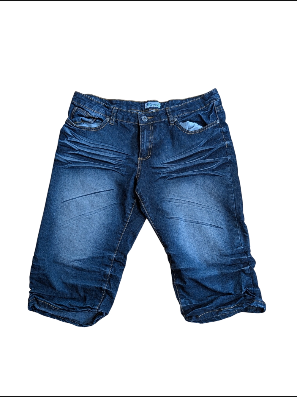2/22$ BlueCrush Dark Wash Capris Jeans - Blue
